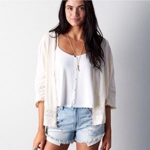 American Eagle Off White Embroidered Crochet Open Front Kimono Style Cardigan